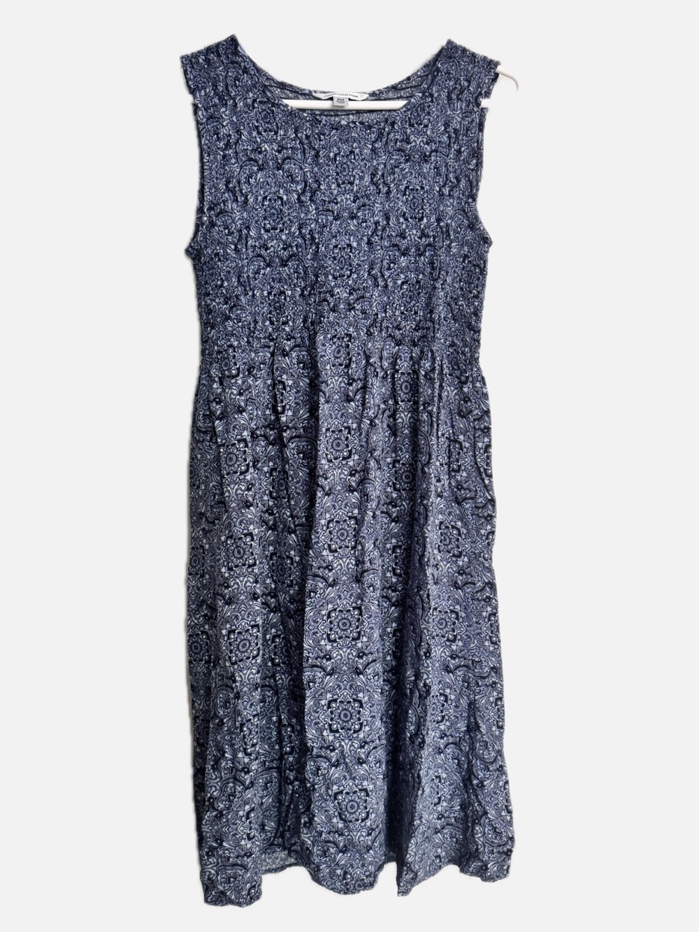 croft & barrow Navy and Light Blue Floral Print Top